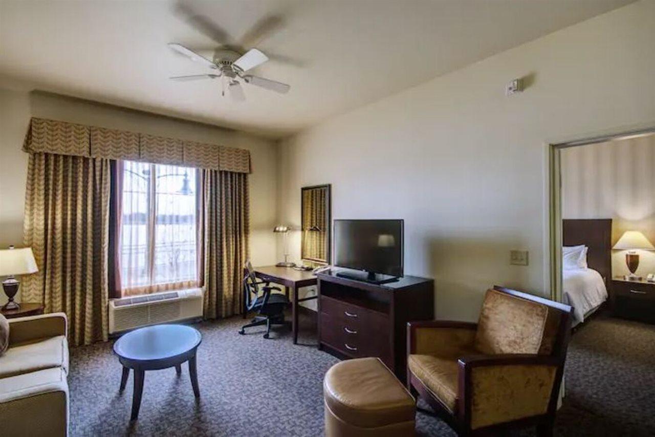 Hilton Garden Inn Granbury Zewnętrze zdjęcie